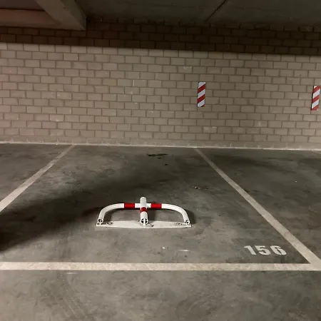 Luxury Seaview - Large Terrace- Swimming Pool - Parking Apartment *